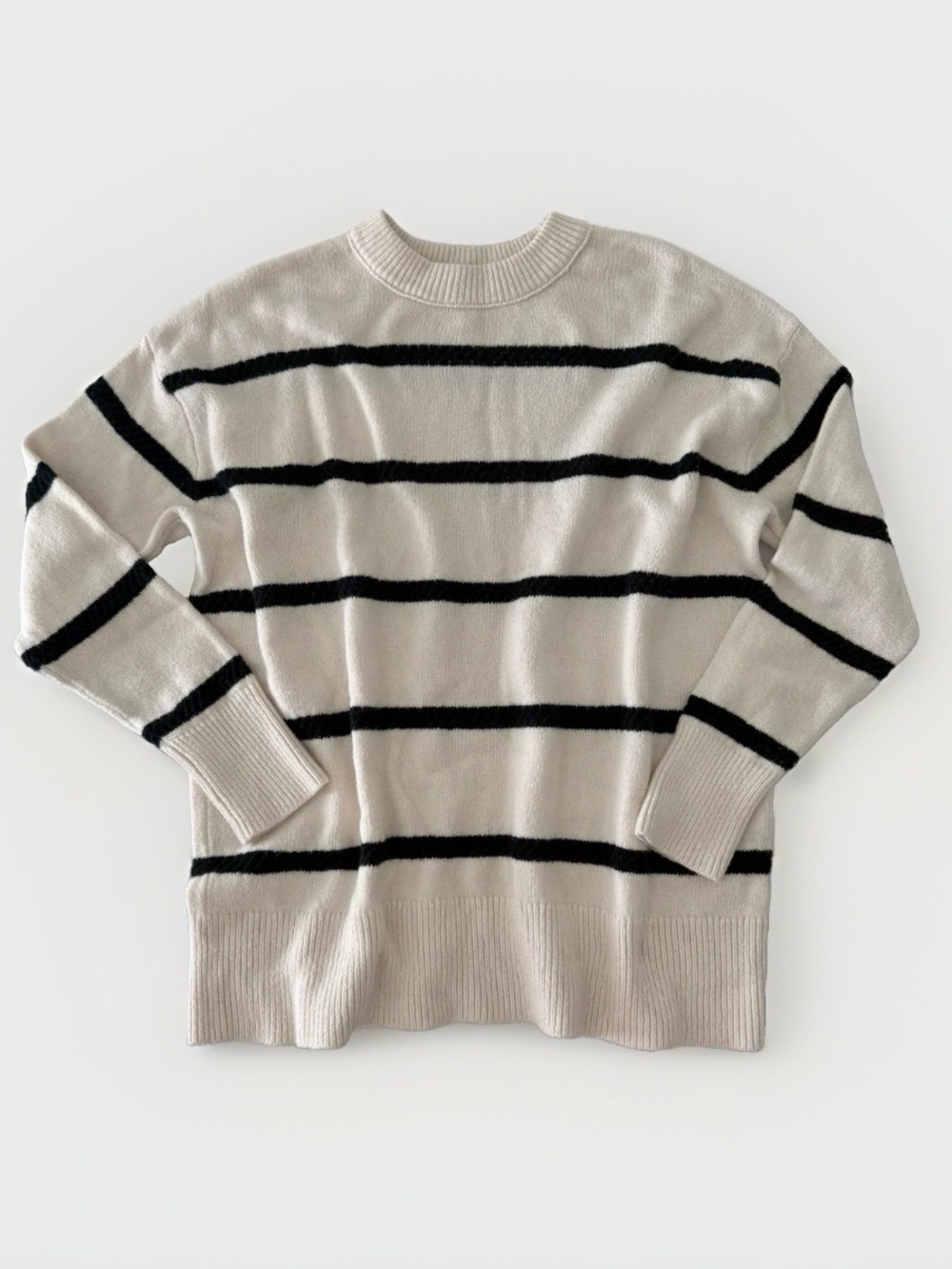 Aerie Oversized Women’s Crew Neck Sweater Cream Black Horizontal Stripes Cozy XS